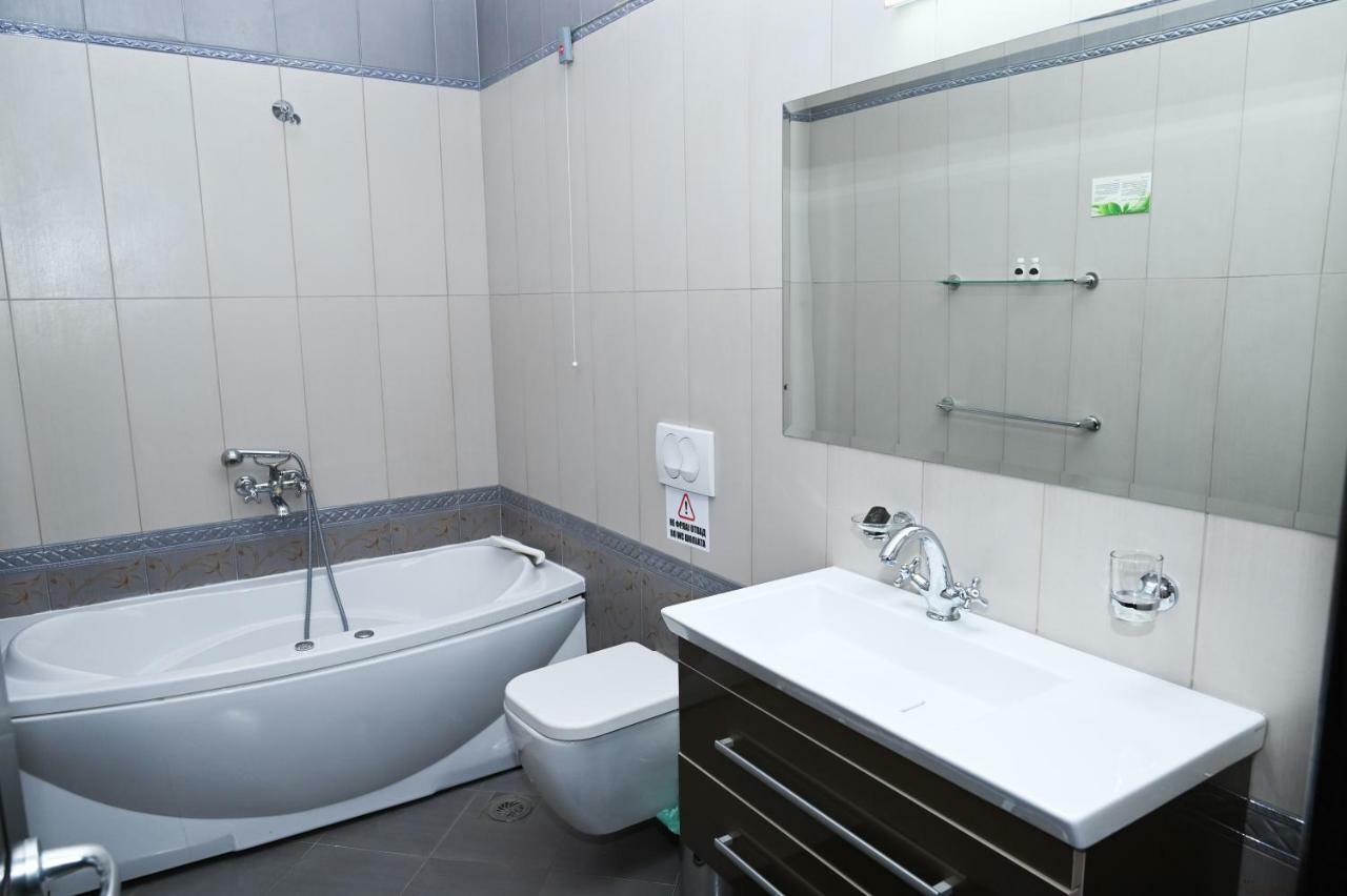 Hotel Emi Струмица Екстериор снимка